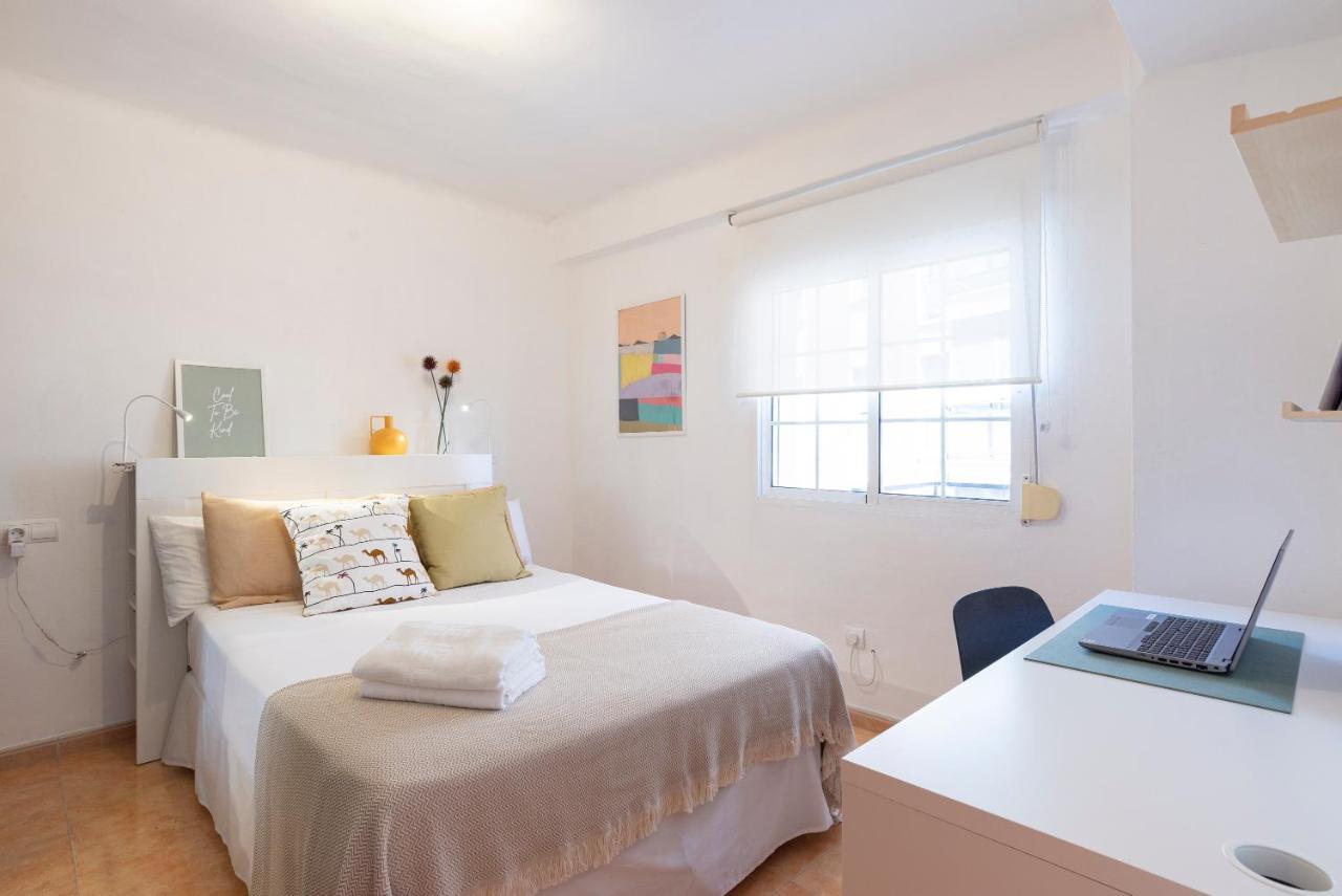 Apartamento Santa Marta 5 マラガ エクステリア 写真