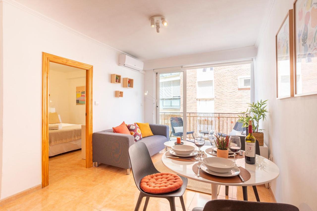 Apartamento Santa Marta 5 マラガ エクステリア 写真