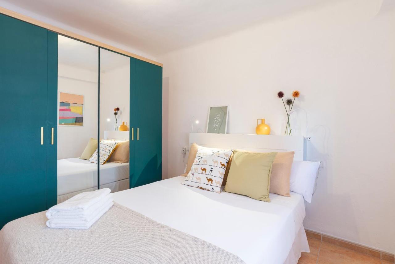 Apartamento Santa Marta 5 マラガ エクステリア 写真