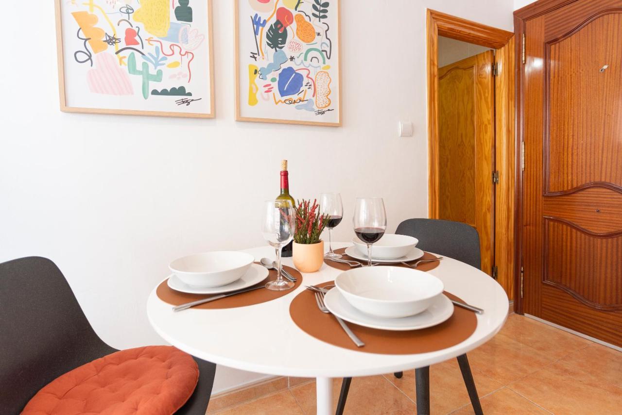 Apartamento Santa Marta 5 マラガ エクステリア 写真