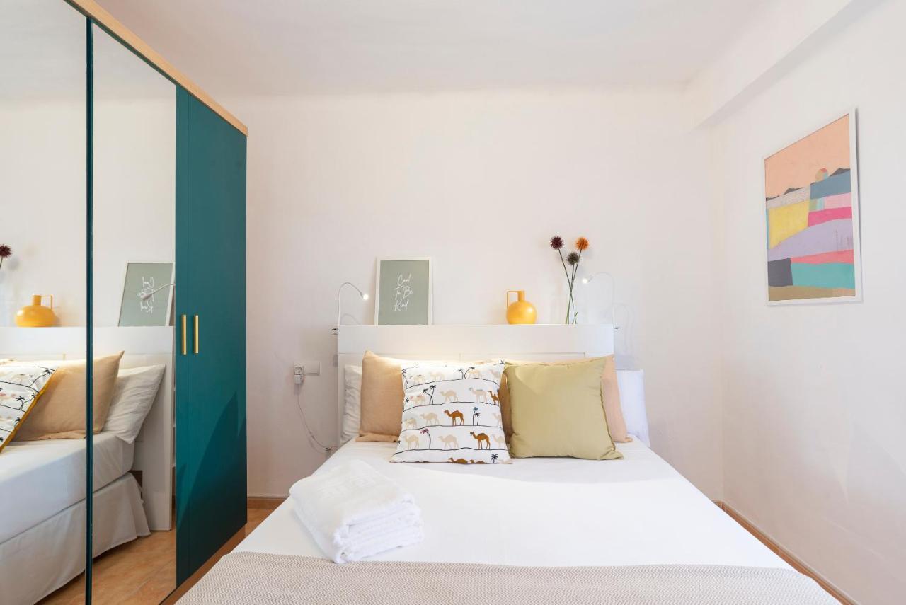 Apartamento Santa Marta 5 マラガ エクステリア 写真